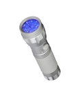 LINTERNA LED UV LIGHT 3 AAA IN